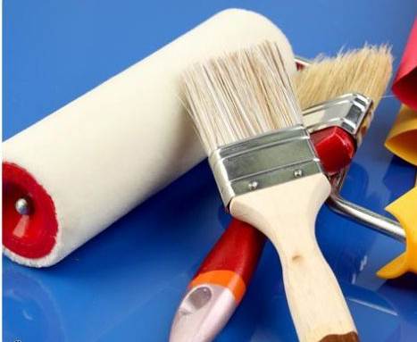 Инструменты для окраски стен и потолка в ремонте помещений